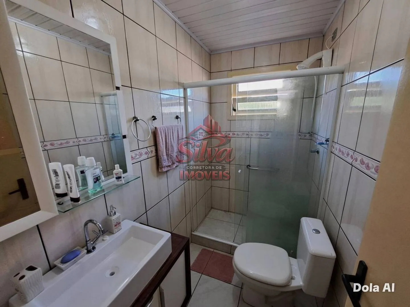 Imagem C304 | Casa com 2 Suítes e Anexo a 450 Metros do Mar