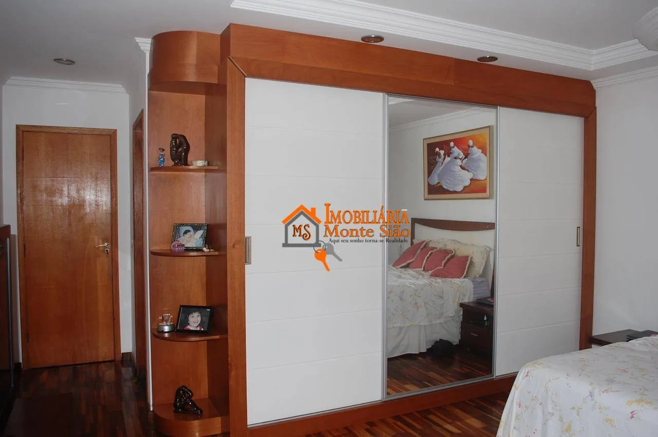 Imagem Sobrado com 4 dormitórios à venda, 250 m² por R$ 752.600,00 - Jardim Paraventi - Guarulhos/SP