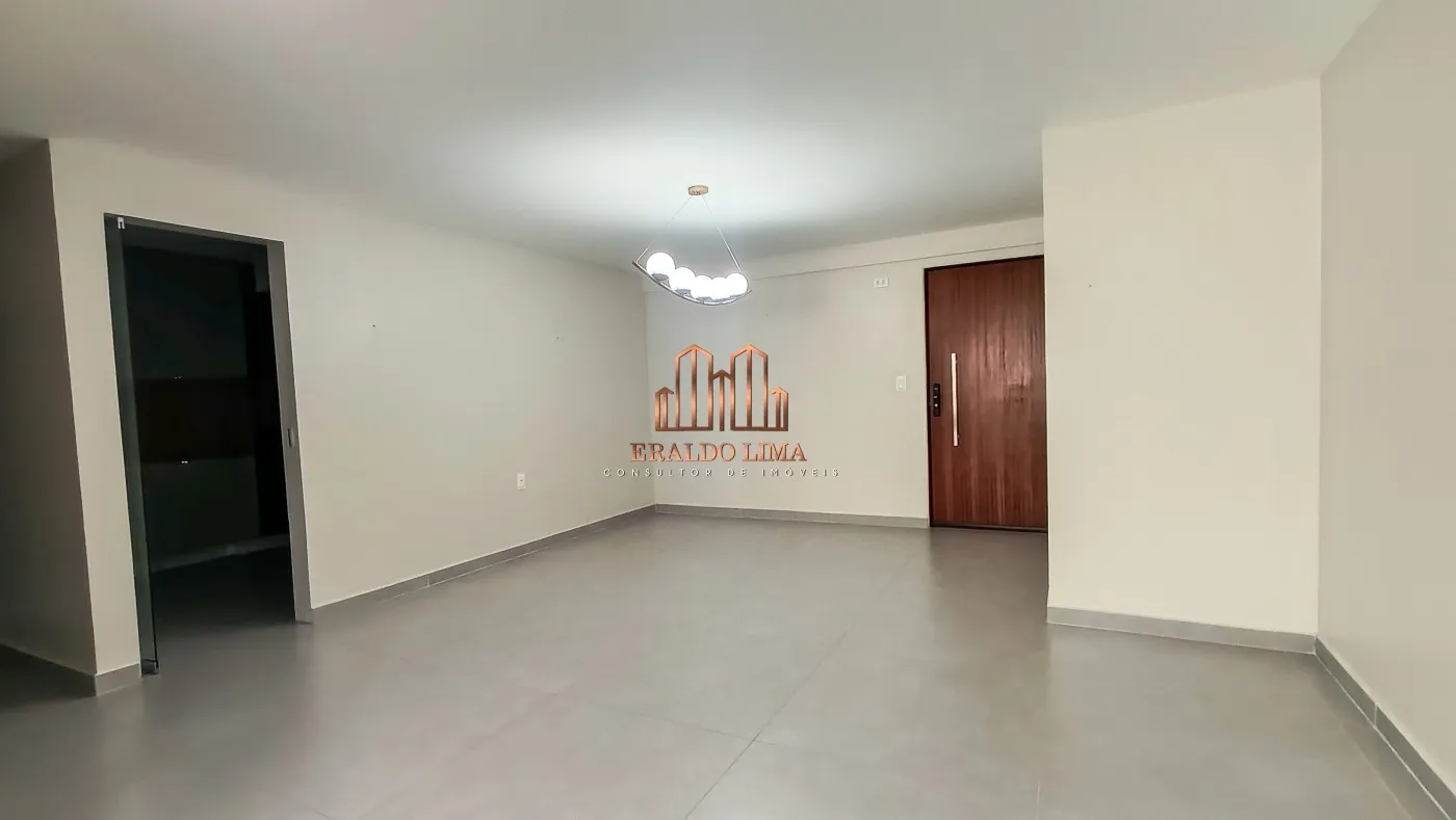 Imagem Apartamento para Venda em Maceió, Ponta Verde, 3 dormitórios, 1 suíte, 3 banheiros, 2 vagas