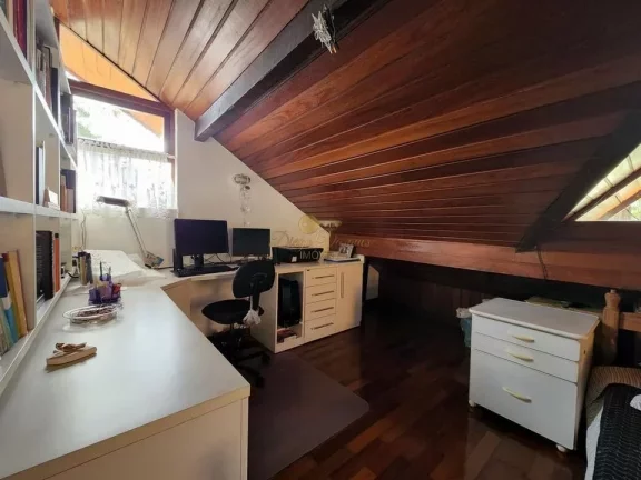 Imagem Casa em Condomínio para Venda em Teresópolis / RJ no bairro Granja Guarani