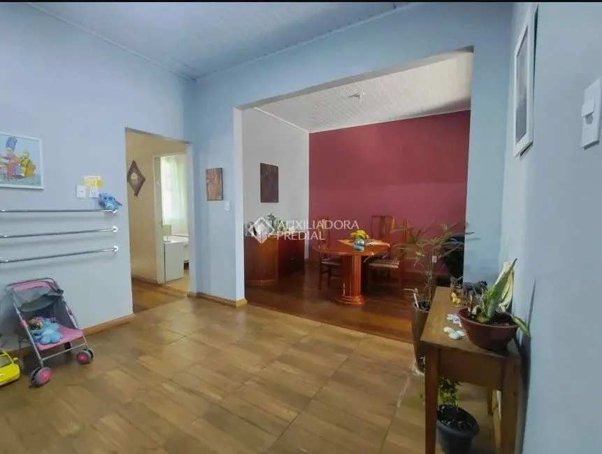 Imagem Casa 3 dormitórios no Bairro Coronel Aparício Borges