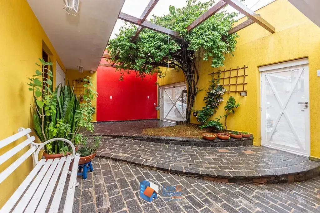 Imagem Casa à venda 3 Quartos 1 Suite 2 Vagas 147M² Cupecê São Paulo - SP