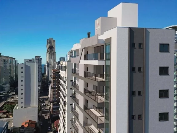 Imagem Apartamento para venda no bairro Meia Praia em Itapema