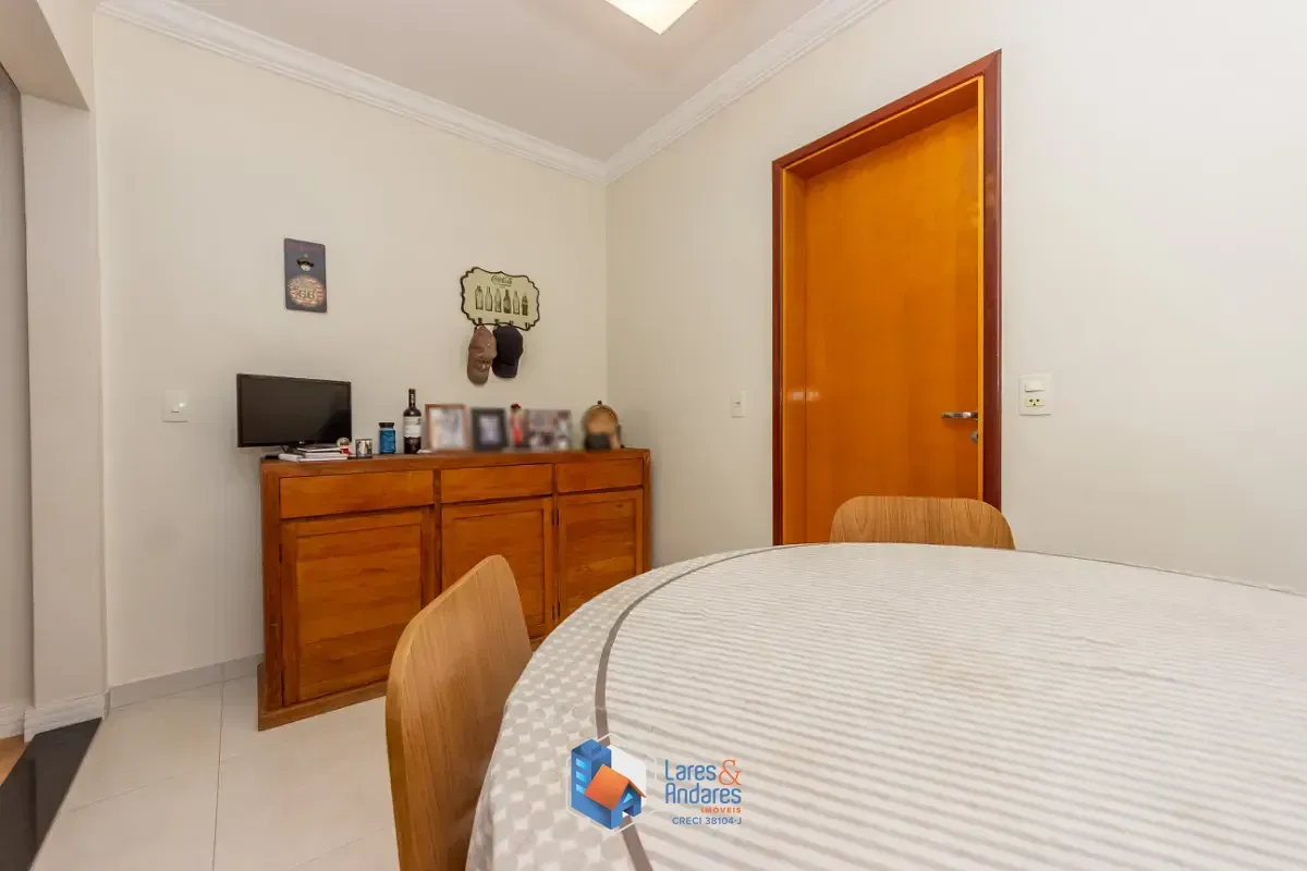 Imagem Apartamento para venda em Chácara Santo Antônio com 4 quartos, sendo 2 suítes, 137m²
