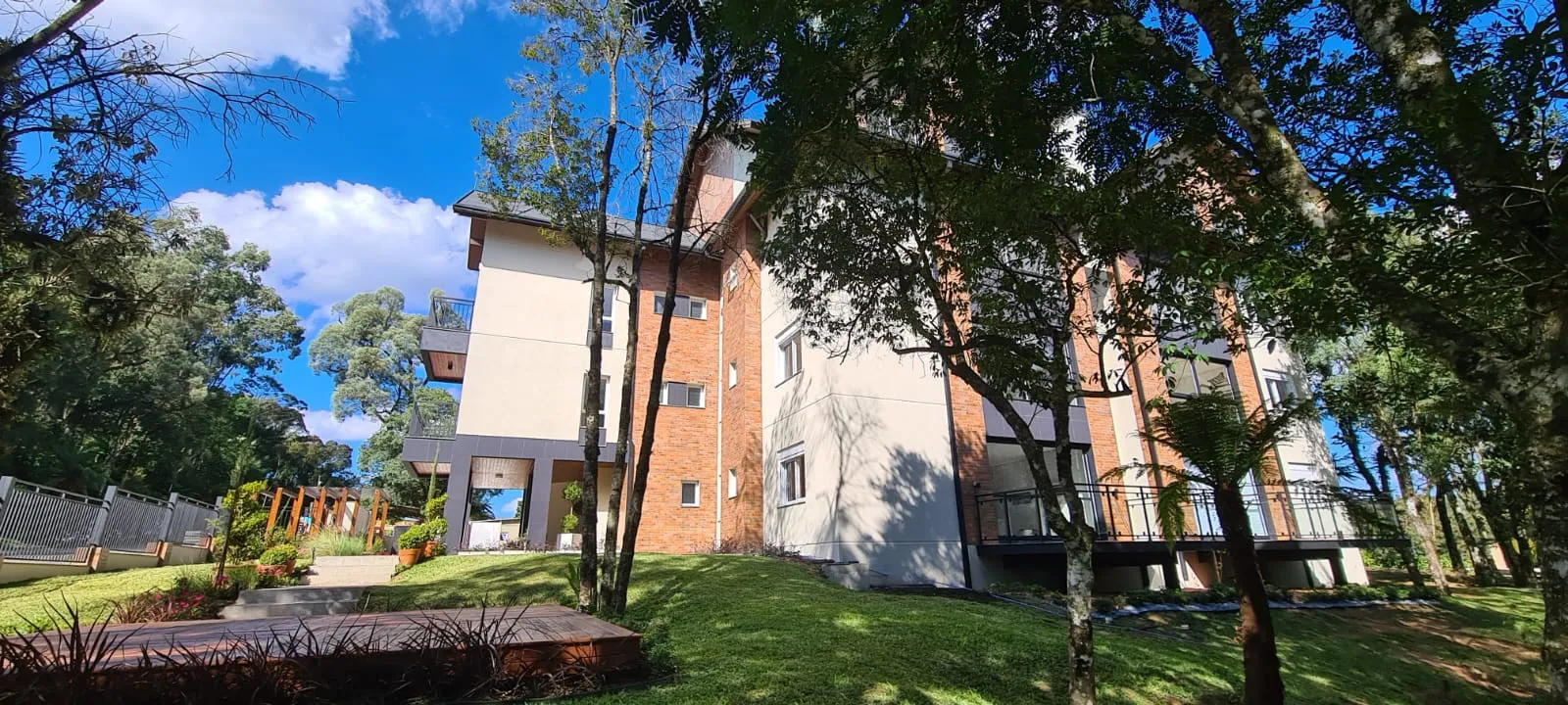 Imagem Apartamento à venda em Gramado, Bavaria, com 1 quarto, 49.09m2