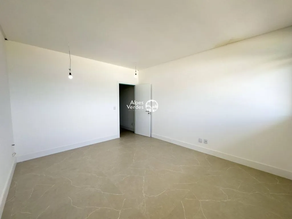 Imagem Vende-se sala comercial em hospital de Xangri-lá-41.22m2 - Valor R$450.000,00