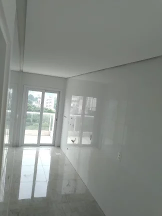 Imagem Apartamento Duplex 3 quartos sendo 3 suítes para venda no bairro Charqueadas em Caxias do Sul