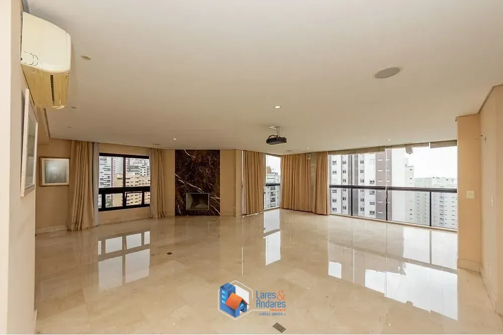 Foto do imóvel Apartamento à venda 4 Quartos 3 Suites 4 Vagas 247M² Vila Suzana São Paulo - SP em Rua Doutor Oscar Monteiro de Barros