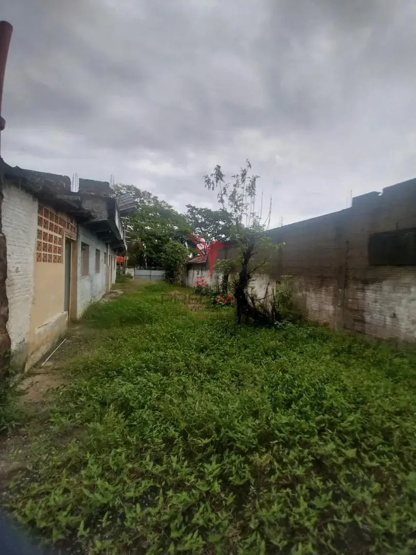 Foto do imóvel Casa na Vila Regina em Guaratinguetá/SP em Rua do Império - Vila Regina, Guaratinguetá - SP