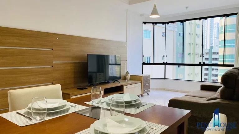 Foto do imóvel Apartamento Zona Central para Locação em Balneário Camboriú, CENTRO, 2 dormitórios, 1 suíte, 2 banheiros, 1 vaga em Rua 981