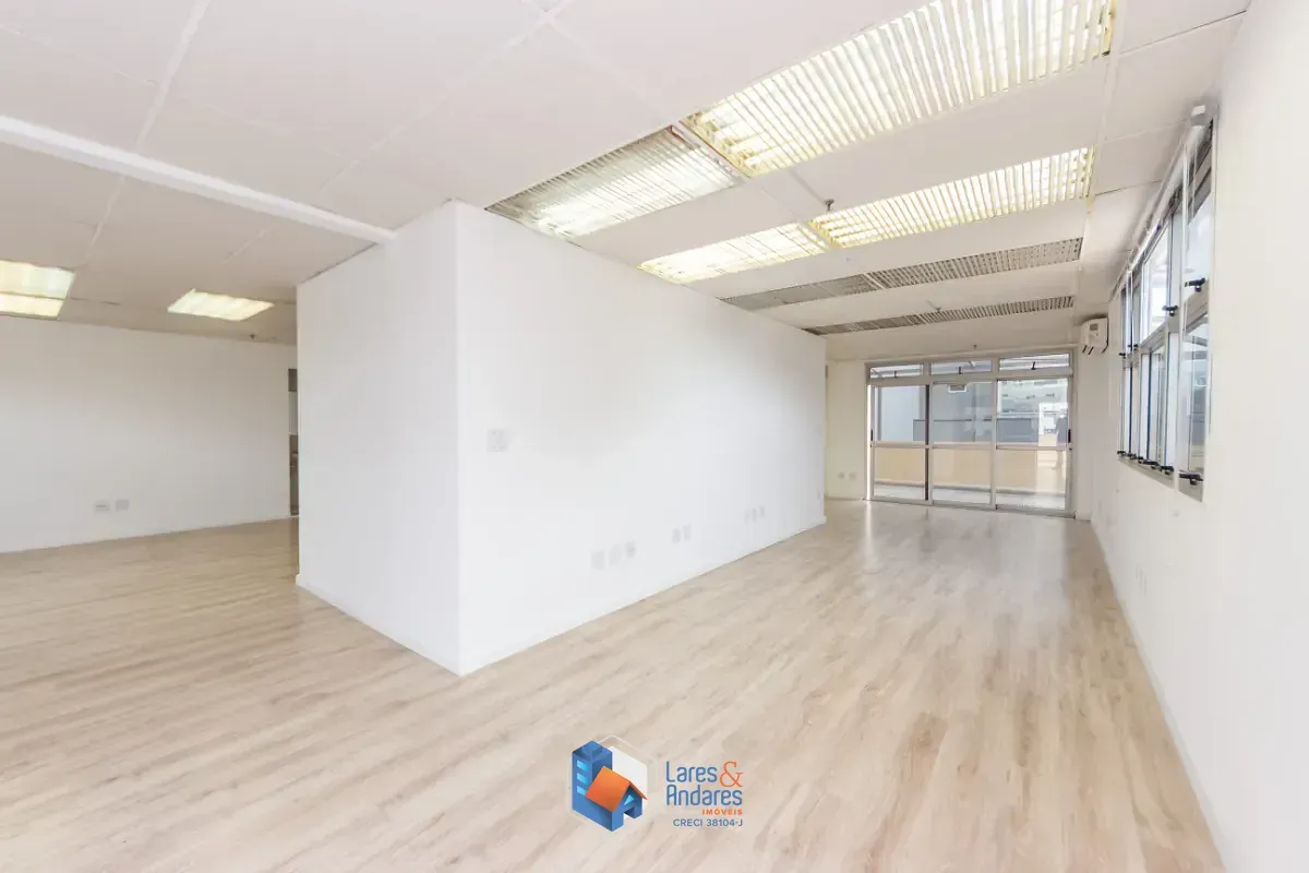 Imagem Conjunto comercial para venda e locação em Indianópolis, 222m²