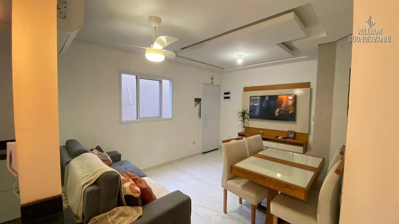 Imagem Casa de condomínio 2 dormitórios sendo 2 suítes com quintal no Tude bastos