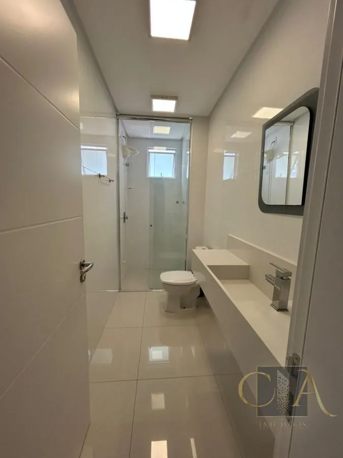 Imagem Apartamento para Venda em Itapema, Meia Praia, 4 dormitórios, 4 suítes, 5 banheiros, 3 vagas