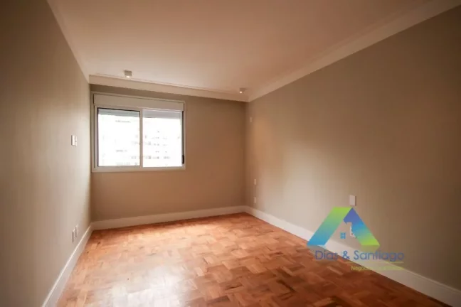 Imagem JARDIM PAULISTA apartamento 258 metros, 3 suítes, 2 vagas, ótima localização e valor !!!