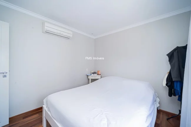 Imagem 3 Dormitórios e 3 suítes à venda no Brooklin de 170m²