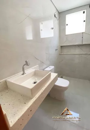 Imagem Casa Triplex 03 quartos sendo 01 suíte- Iguaçu - Ipatinga- cód 933