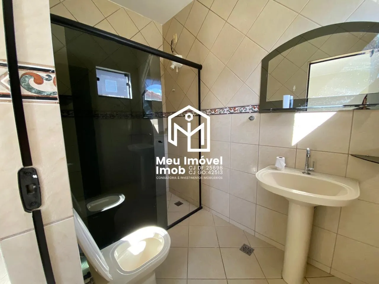 Imagem Casa 3 Quartos 2 Suítes 3 Vagas 259m² Luziânia/GO