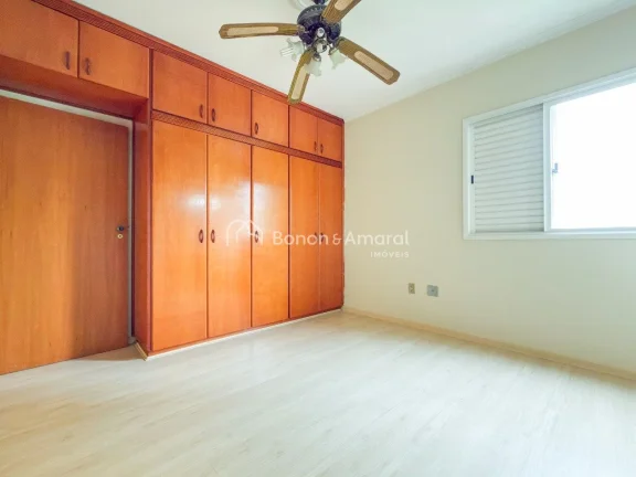 Imagem Se você busca espaço, conforto e excelente localização, este apartamento é uma ótima oportunid...