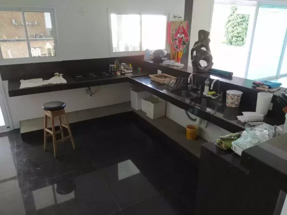Imagem Casa duplex à venda, 9 quartos, 1 suíte, 5 vagas, Condomínio Belvedere - ESMERALDAS/MG