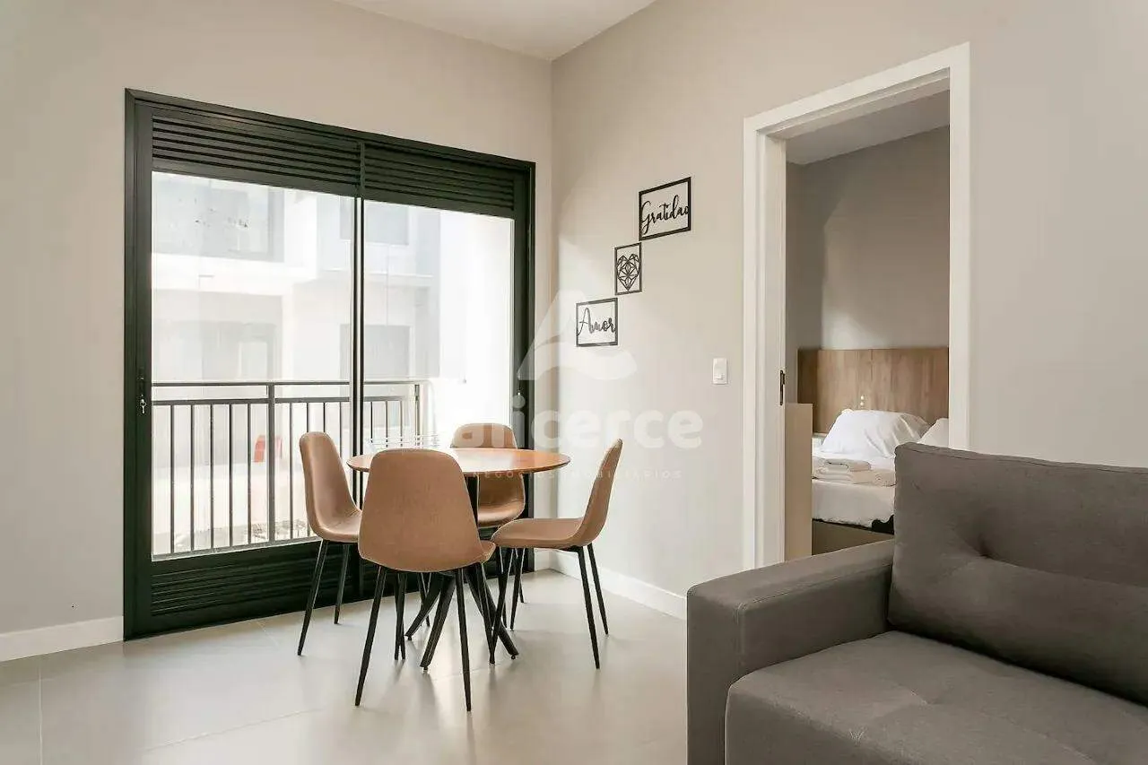 Imagem PRONTO PARA MORAR - Apartamento de 2 Dormitórios l 1 Suíte l Mobiliado l Florianópolis/SC