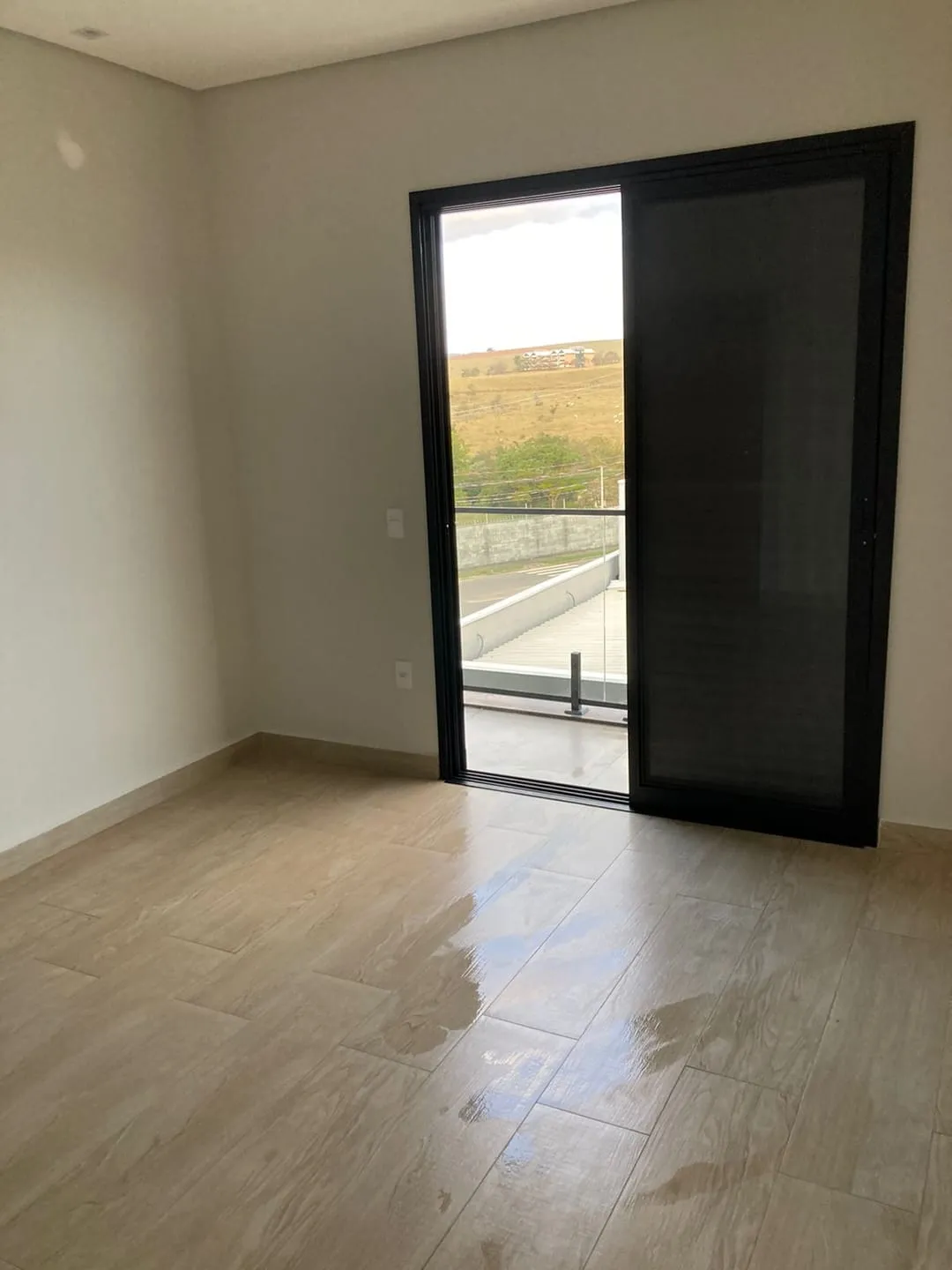 Imagem Casa à venda 3 Quartos, 1 Suite, 4 Vagas, 250M², Parque Residencial Maria Elmira, Caçapava - SP | Residencial Malibu