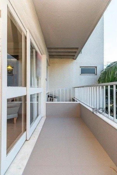 Imagem Vende-se amplo apartamento 3 quartos c/ suíte, 2 vagas, living com sacada e vista - 139m² - Auxiliadora