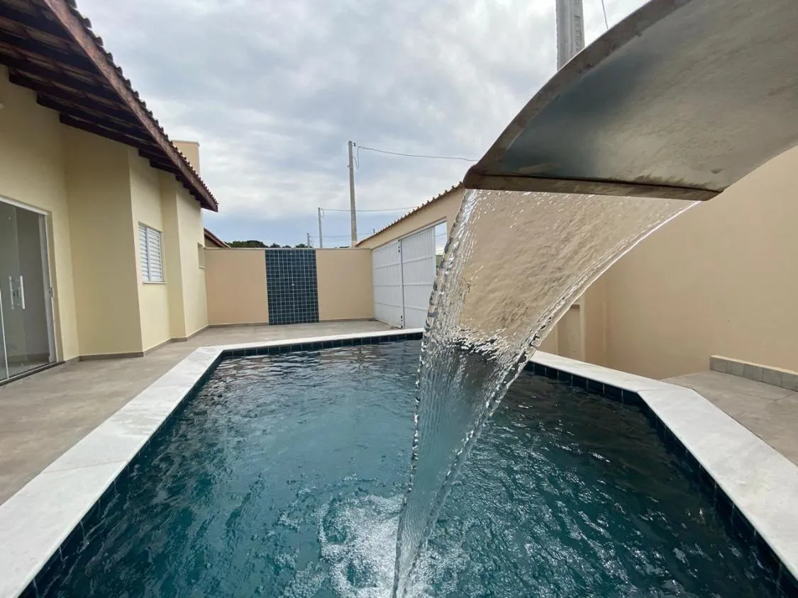 Imagem LINDA CASA NOVA COM PISCINA A 700 METROS DO MAR NO CIBRATEL II