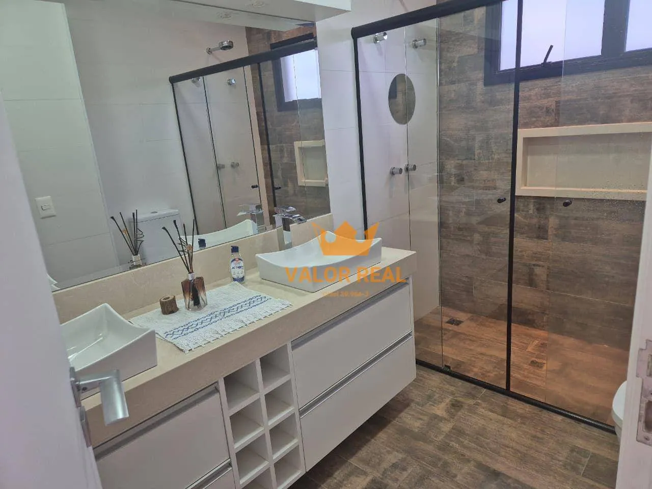 Imagem Casa Nova em Cond com 4 Suites, 6 vagas, 280 m² Residencial Ibi-Aram II. Aceita Financto.