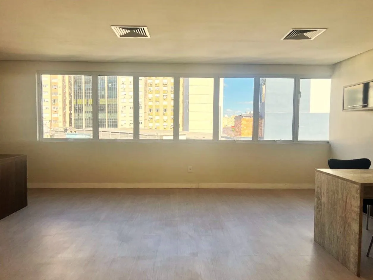Imagem EXCELENTE SALA COMERCIAL COM VAGA NO CENTRO HISTÓRICO PRÓXIMA A OAB E CENTRO ADMINISTRATIVO!