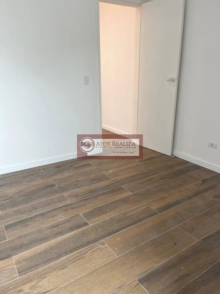 Imagem Vendo Excelente Oportunidade no Jd Sabará - SP: 3 dormitórios, sendo 1 Suíte, 2 vagas e Churrasqueira, 108m² de área Util, R$700k em oportunidade.