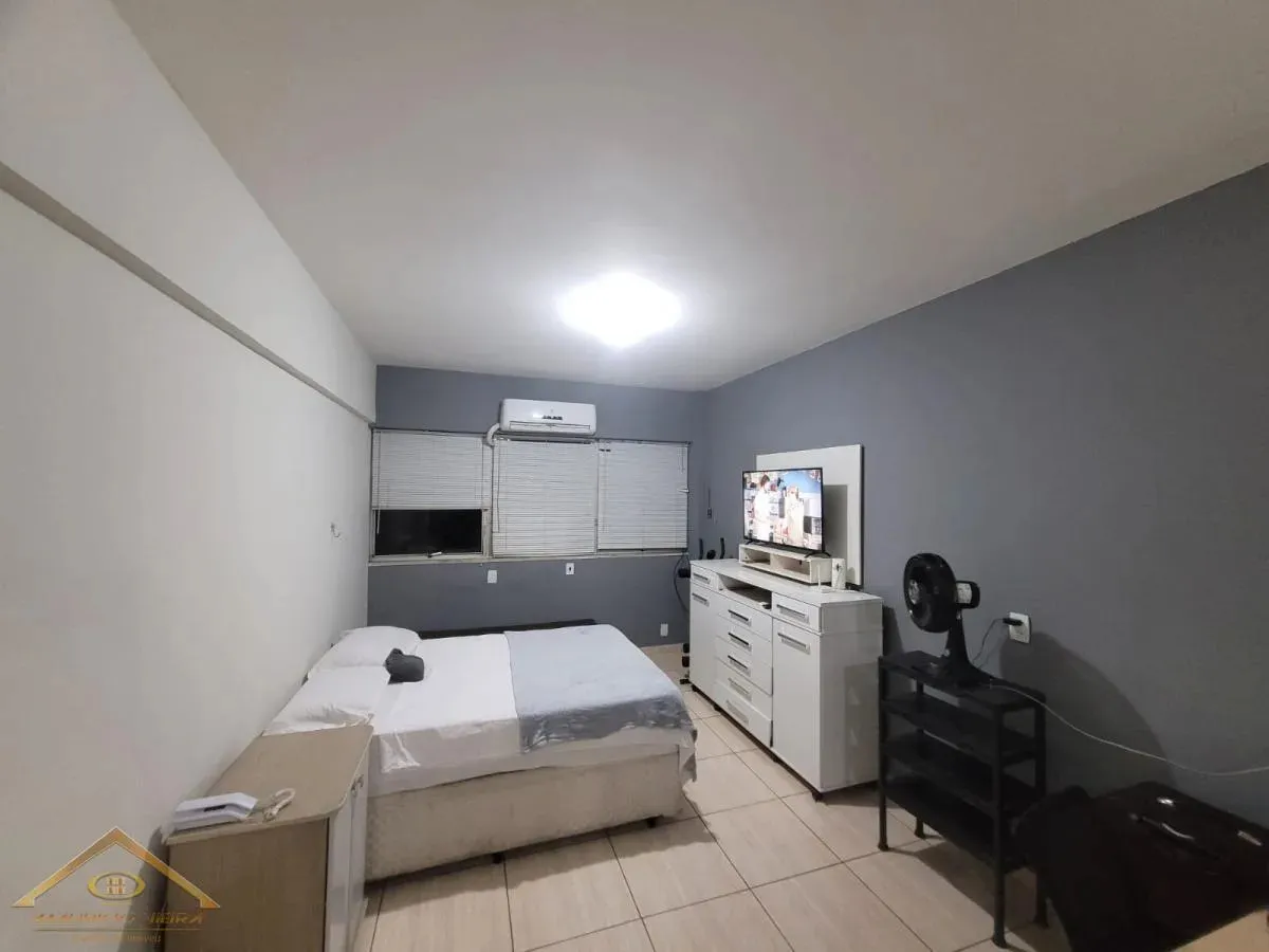 Imagem Flat para Venda em Rio de Janeiro / RJ no bairro Tauá