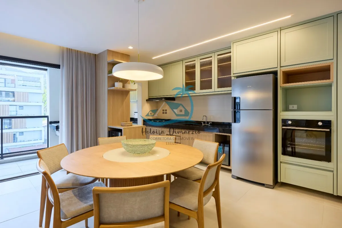 Imagem Apartamento de alto padrão à venda a 70m do mar na Praia da Enseada em Ubatuba