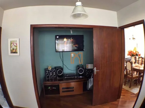 Imagem Apartamento com 3 dormitórios à venda, 151 m² por R$ 900.000,00 - Centro - Itajubá/MG
