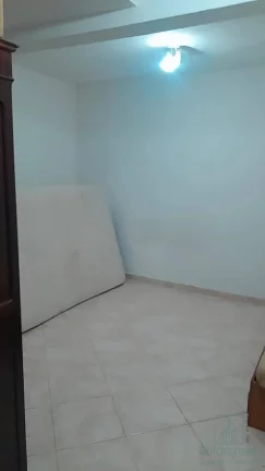 Imagem Sobrado c/ 4 dormitórios, seno 1 suíte, à Venda, 244,78 m²