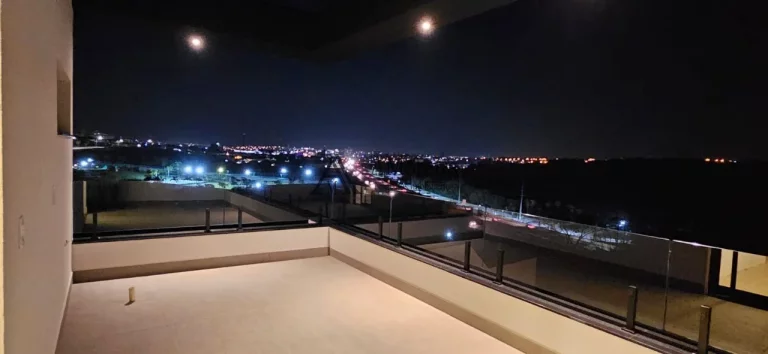 Imagem Imperdível: Casa de luxo em condomínio no Jardim Florestal, Jundiaí-SP - 3 quartos, 3 suítes, 3 salas, 4 banheiros, 4 vagas - 271,07 m²