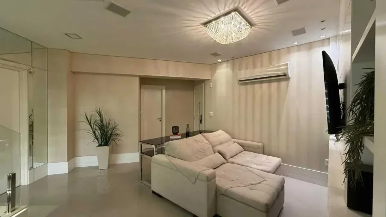 Imagem Cobertura duplex mobiliado com 4 dormitórios sendo 4 suítes e 5 vagas em Balneário Camboriú/SC