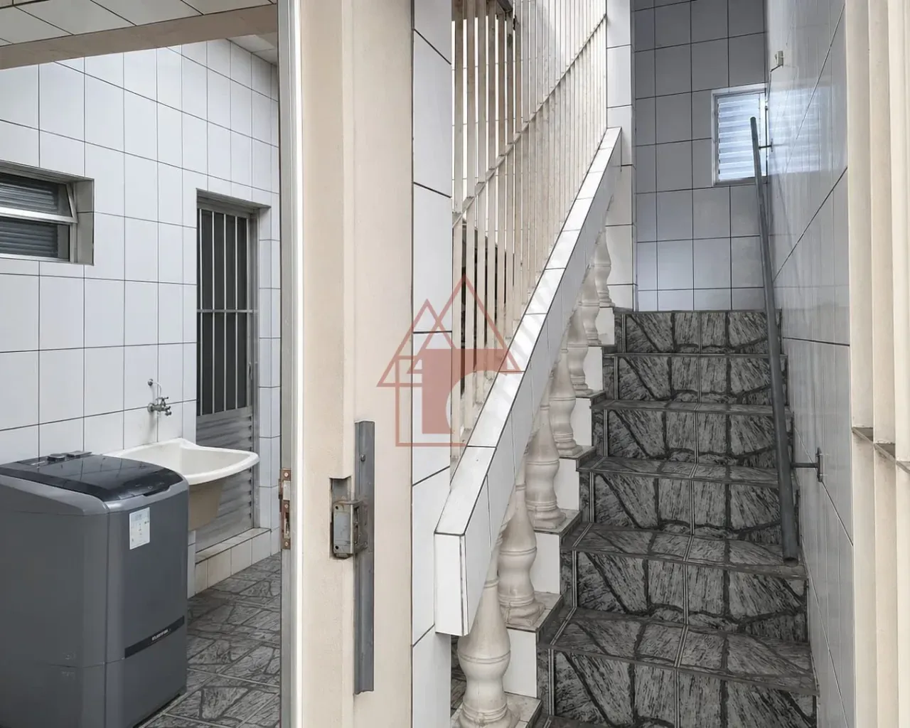 Imagem Casa com 3 Quartos à Venda, 320 m² em Vila Paulista - Cubatão