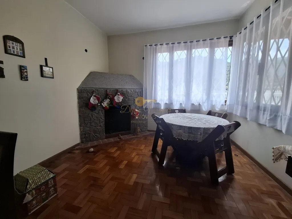 Imagem Casa para Venda em Teresópolis / RJ no bairro Jardim Cascata