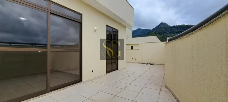 Imagem Cobertura para Venda em Teresópolis, Alto, 4 dormitórios, 3 suítes, 5 banheiros, 2 vagas