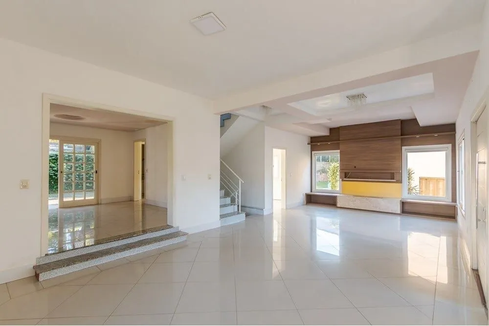 Imagem Casa de Condomínio em Elsa