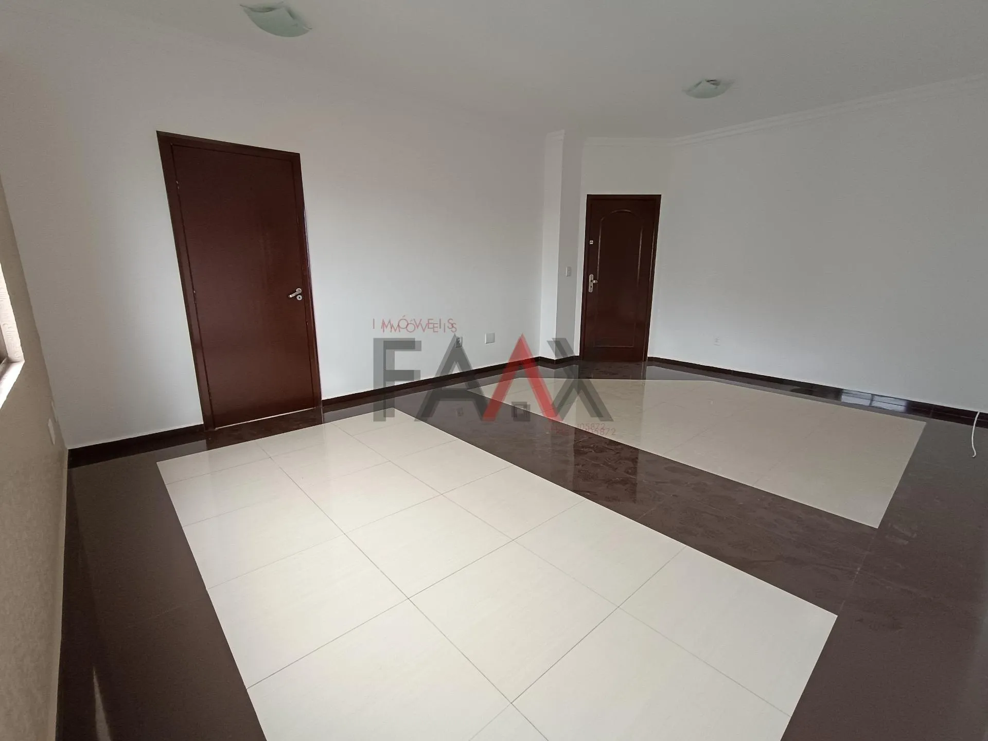 Imagem Apartamento no Edificio Monaco no Bairro SANTA CRUZ em GUARAPUAVA - PR
