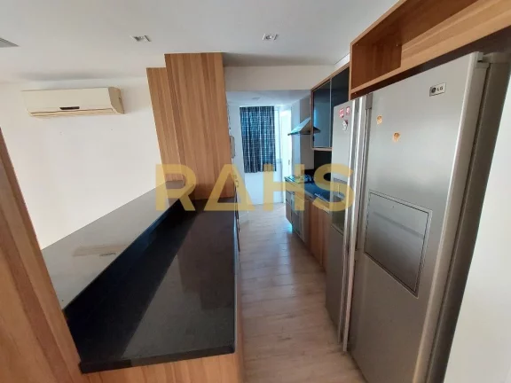 Imagem Se você está procurando um apartamento semimobiliado, espaçoso e bem localizado em Joinville, tem...