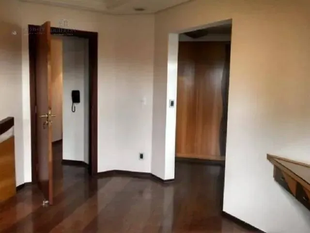 Imagem Apartamento à venda 3 Quartos, 1 Suite, 2 Vagas, 187M², Centro, Taubaté - SP | Condomínio Village Residence