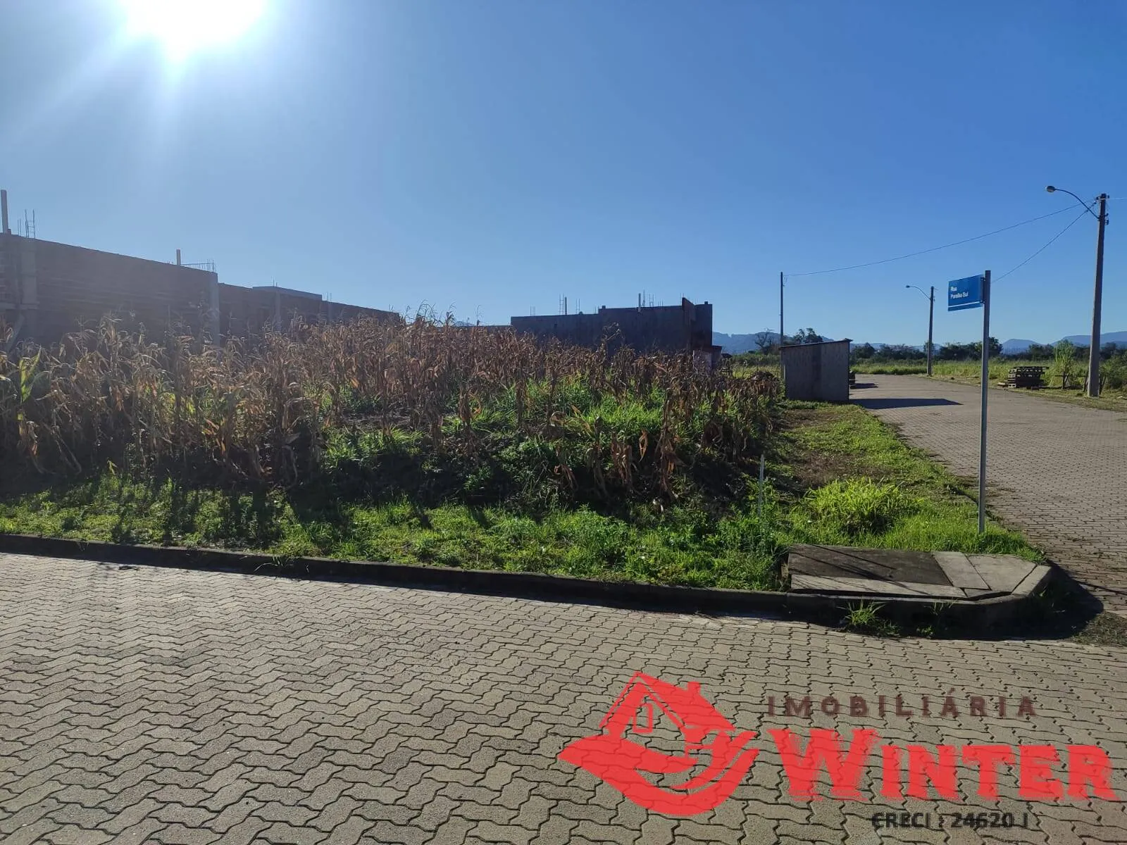Imagem Terreno de esquina com 390,00m² em morro tico tico.
