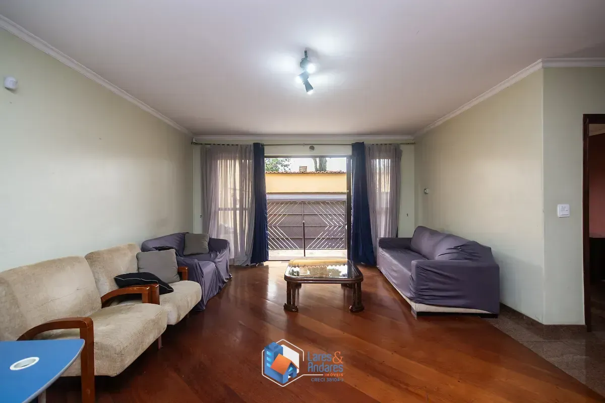 Foto do imóvel Casa para venda em Planalto Paulista com 4 quartos, sendo 2 suítes, 290m² em Avenida Ireré
