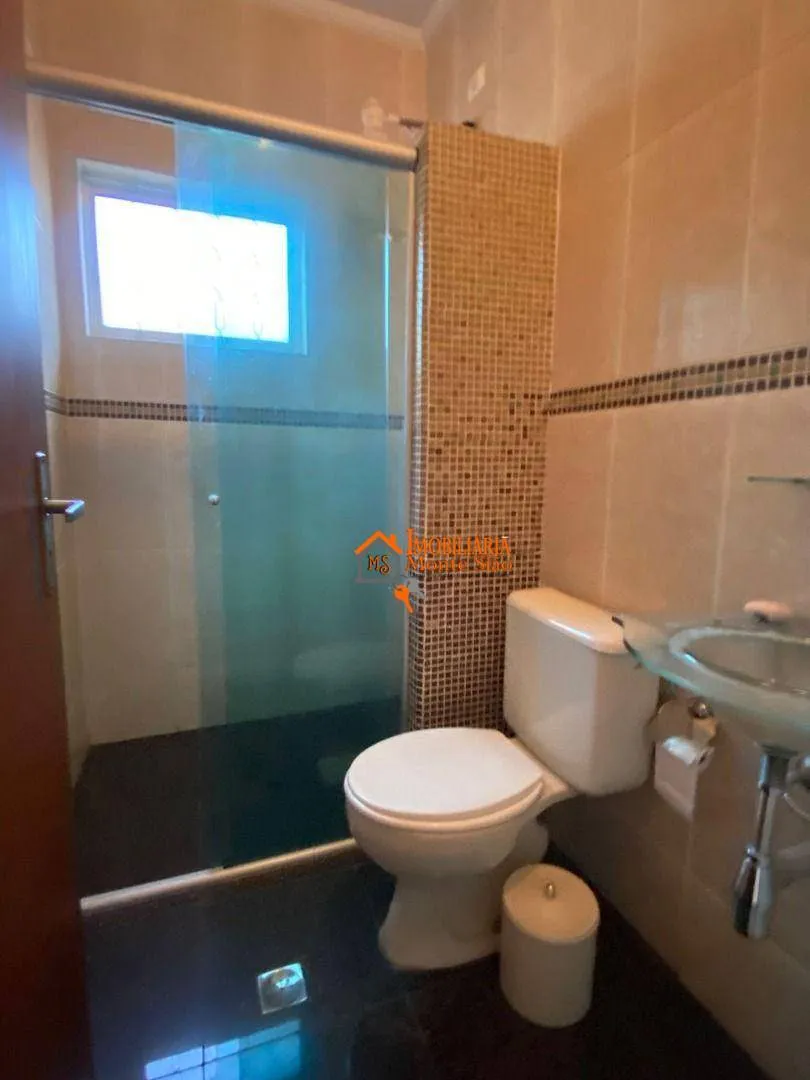 Imagem Casa Assobradada à Venda no Centro de Guarulhos - 3 Dorms e Suíte!