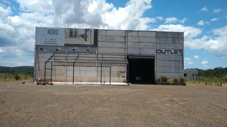 Imagem Barracão para Venda em Planalto Alegre, Área Industrial
