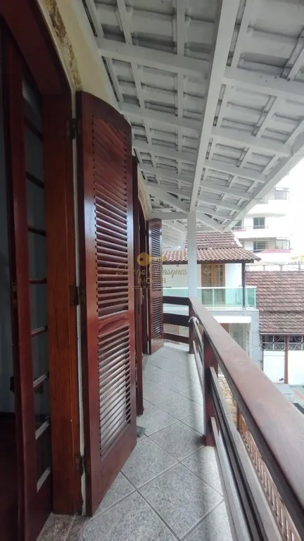 Imagem Casa em Condomínio para Venda em Teresópolis / RJ no bairro Alto