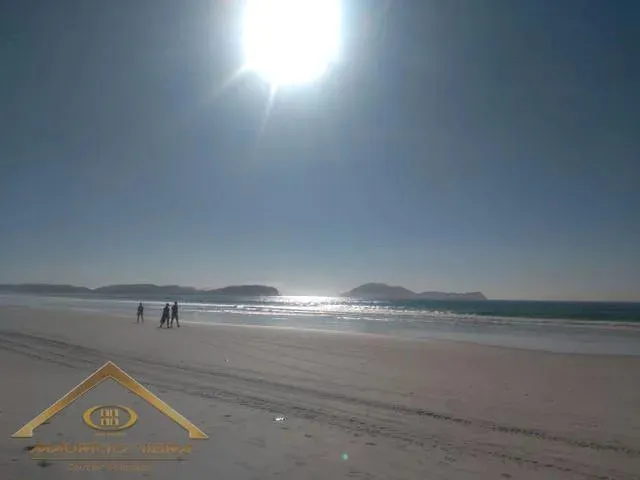 Imagem Casa em Condomínio para Venda em Cabo Frio / RJ no bairro Jardim Náutilus