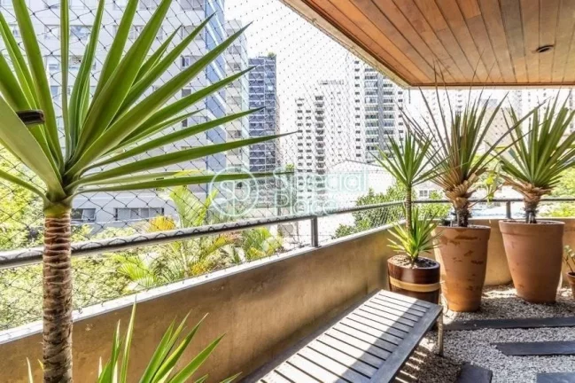 Imagem 121 metros 2 dormitórios 2 suítes 4 banheiros 2 vagas Ótimo apartamento em Moema Pássaros, próx...